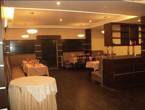 Hotel Swagat Palace Bhiwadi Exteriör bild